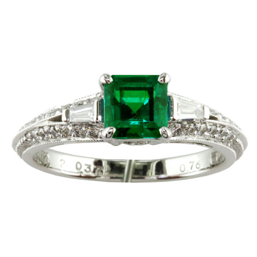 R533E Emerald Ring-image